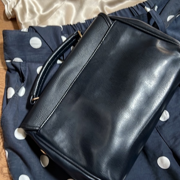 Vintage Liz Claiborne bag - Picture 5 of 13